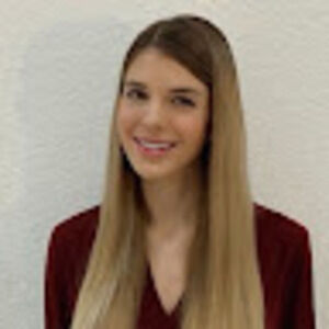 Meet your Posher, Daniela